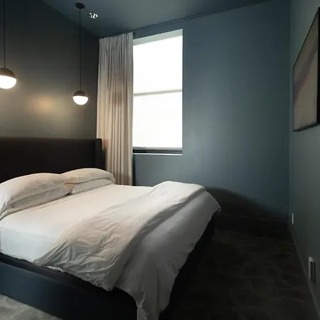 The Thomas Hotel - Premium Suite Main Level